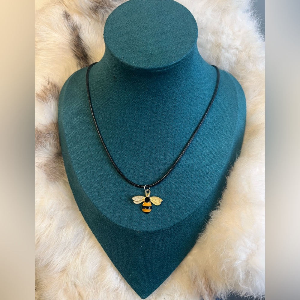 🐝 Bee Necklace
